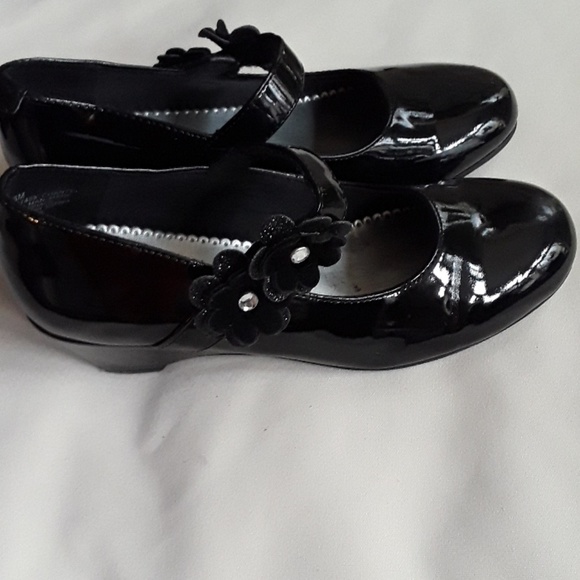 girls dress shoes size 3
